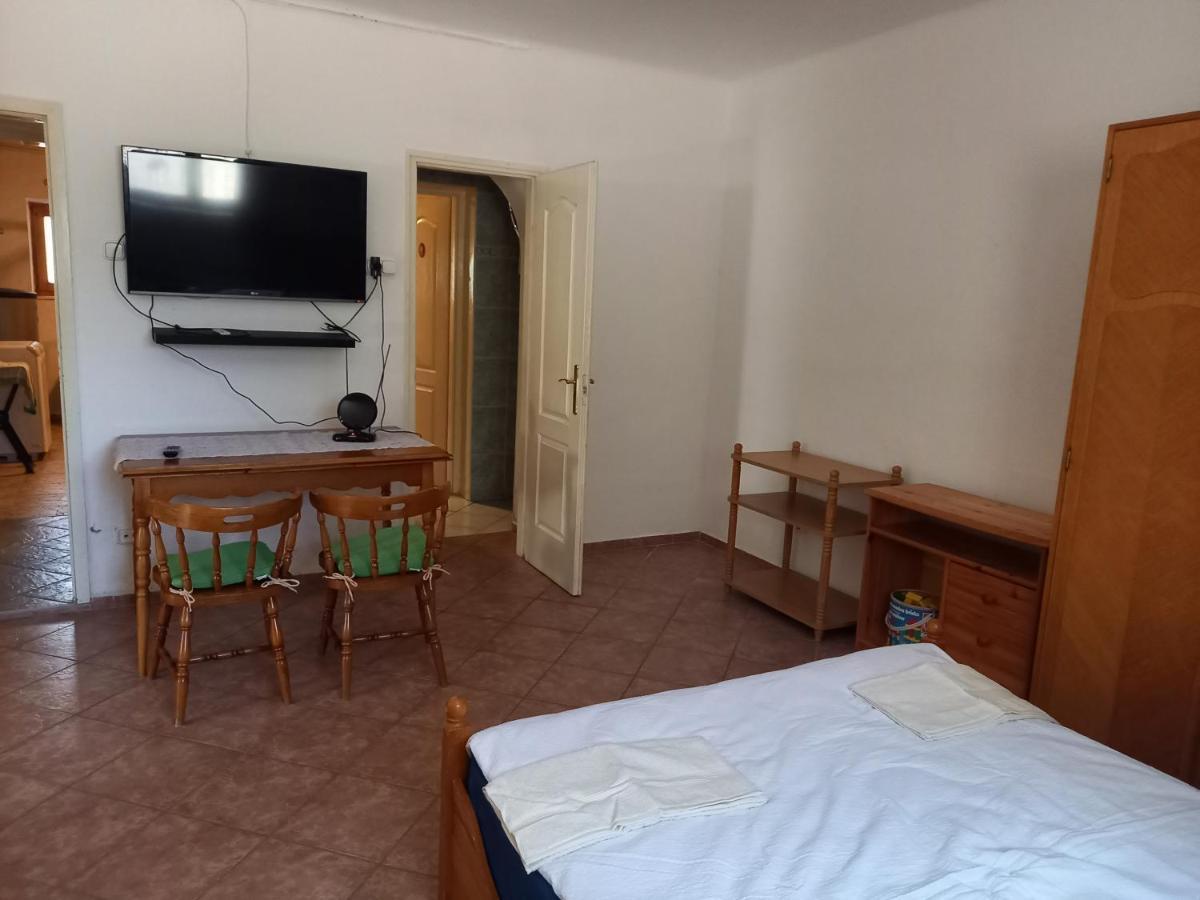 Flamingo Apartman Ödenburg Exterior foto